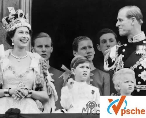 [纪录片]《书信解读英女王》英语中字幕视频下载