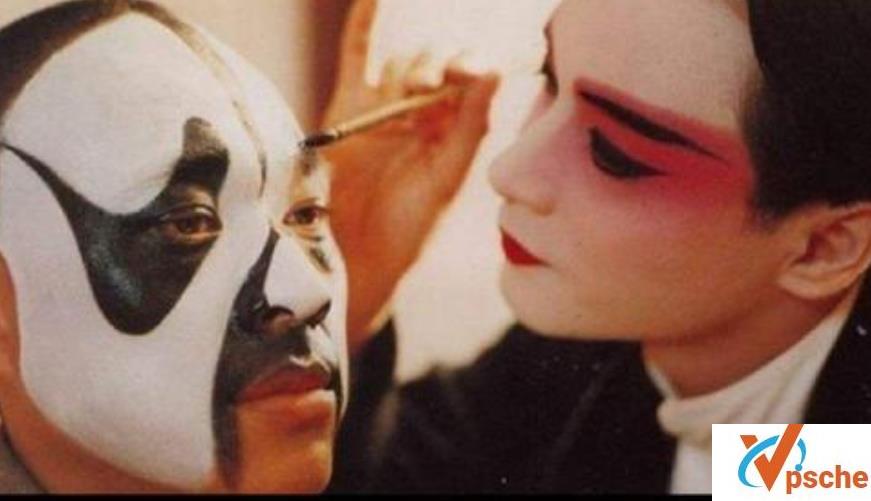 [国产电影]1993张国荣主演《霸王别姬》完整版/1080P/国粤双语/百度云