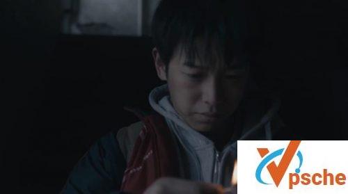 大象席地而坐