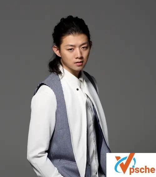 [音乐专辑]霍尊295首全部歌曲合集在线下载播放+百度云网盘下载[FLAC/MP3/4.77GB]