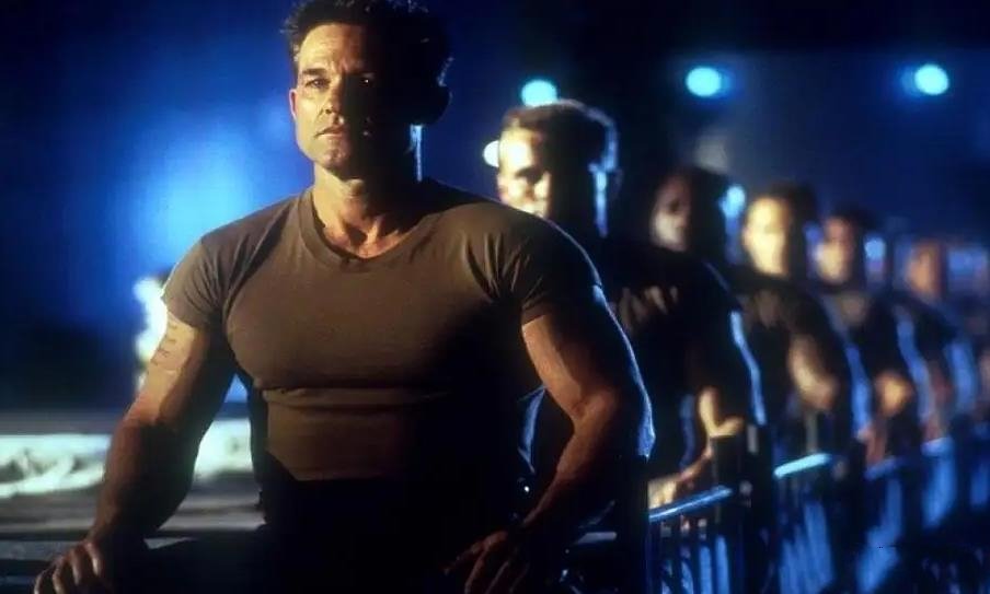 [欧美电影]1998《兵人》科幻电影+国英双语+1080P网盘在线观看下载[MP4/2.45GB]